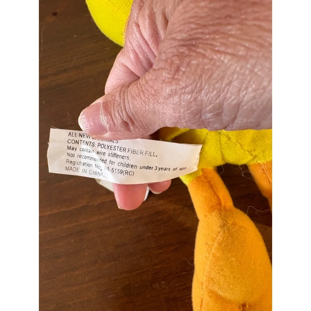Vintage Looney Tunes Tweety Bird Robin Hood Plush Ace Novelty 11 Inch Toy